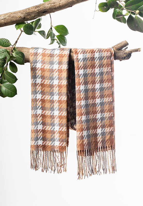 Autumn And Winter Warm Imitation Cashmere Plaid Scarf with Tassel 103-6