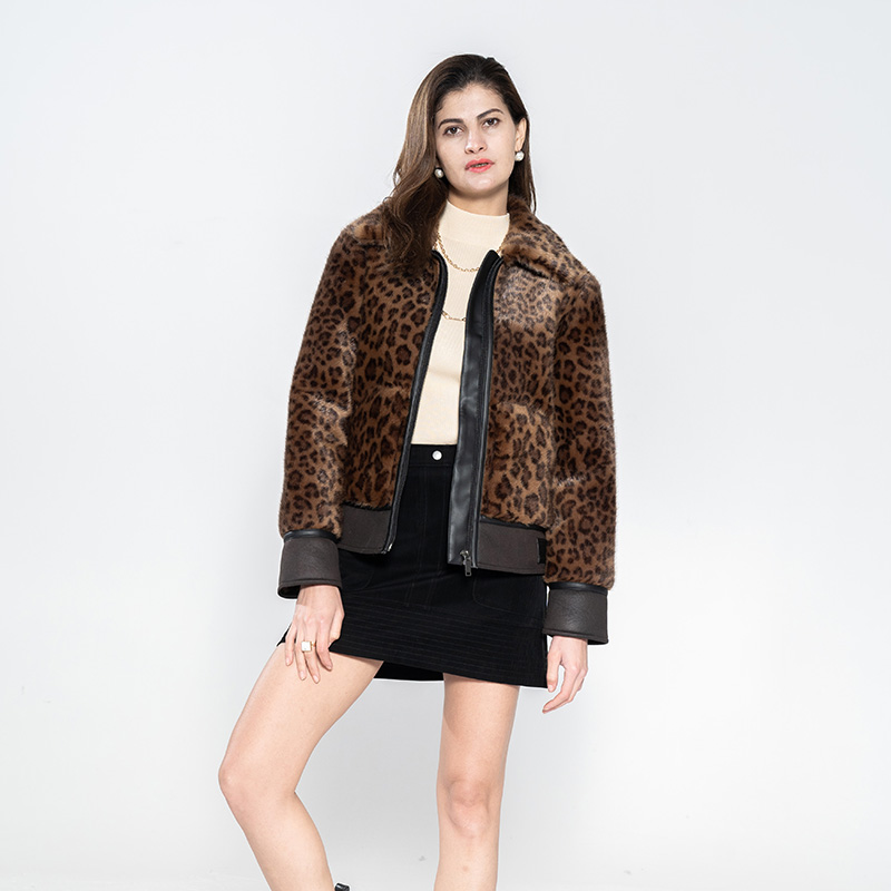 Lady Fake Suede Jacket Fake Mink Fur with Leopard Print 